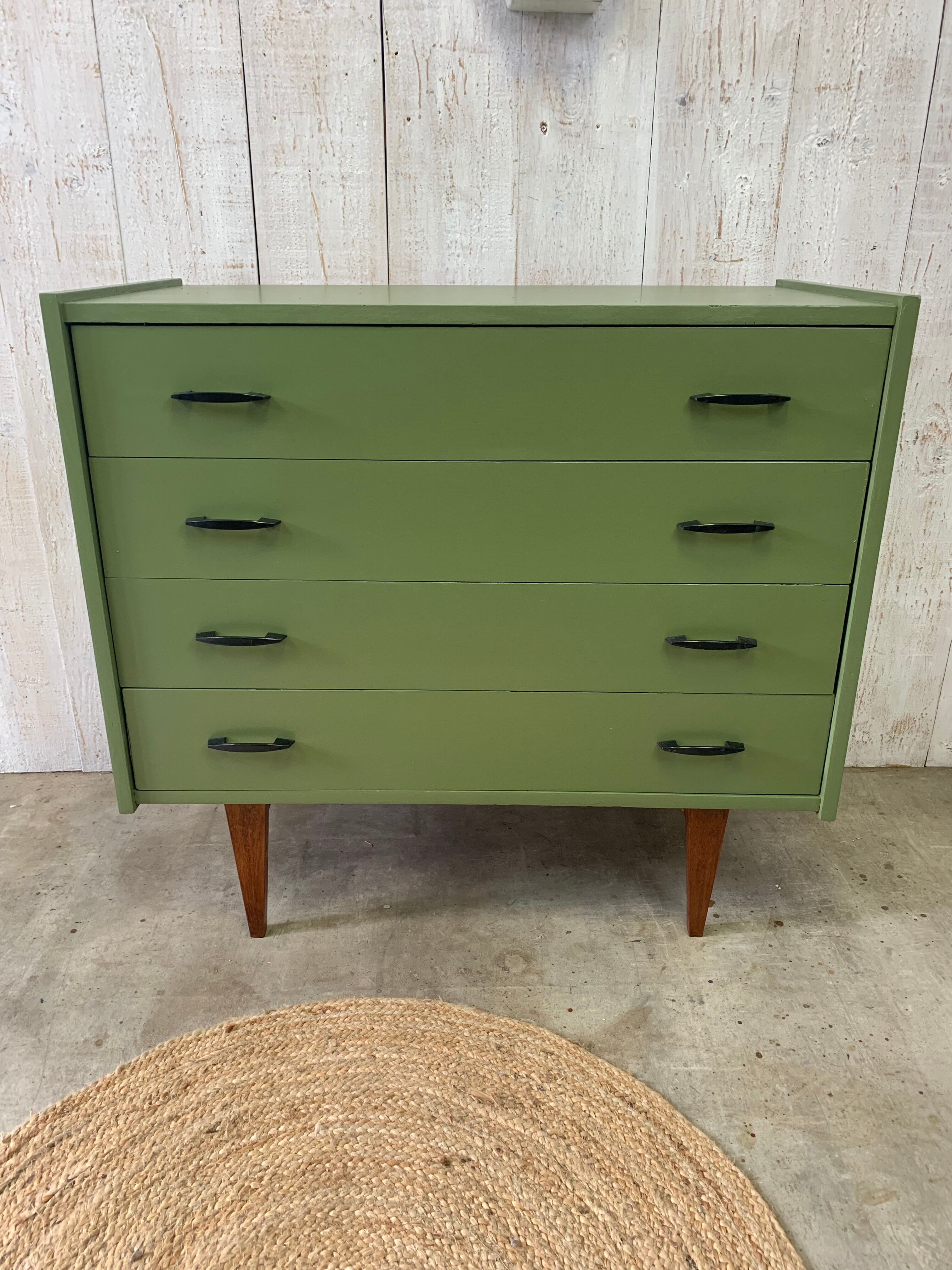 Chest of drawers from the 50s