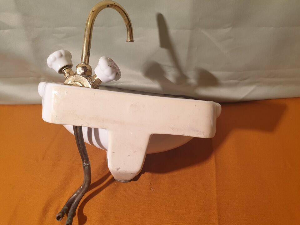 Small vintage sink paris porcelain les bains decorated with peach blossoms