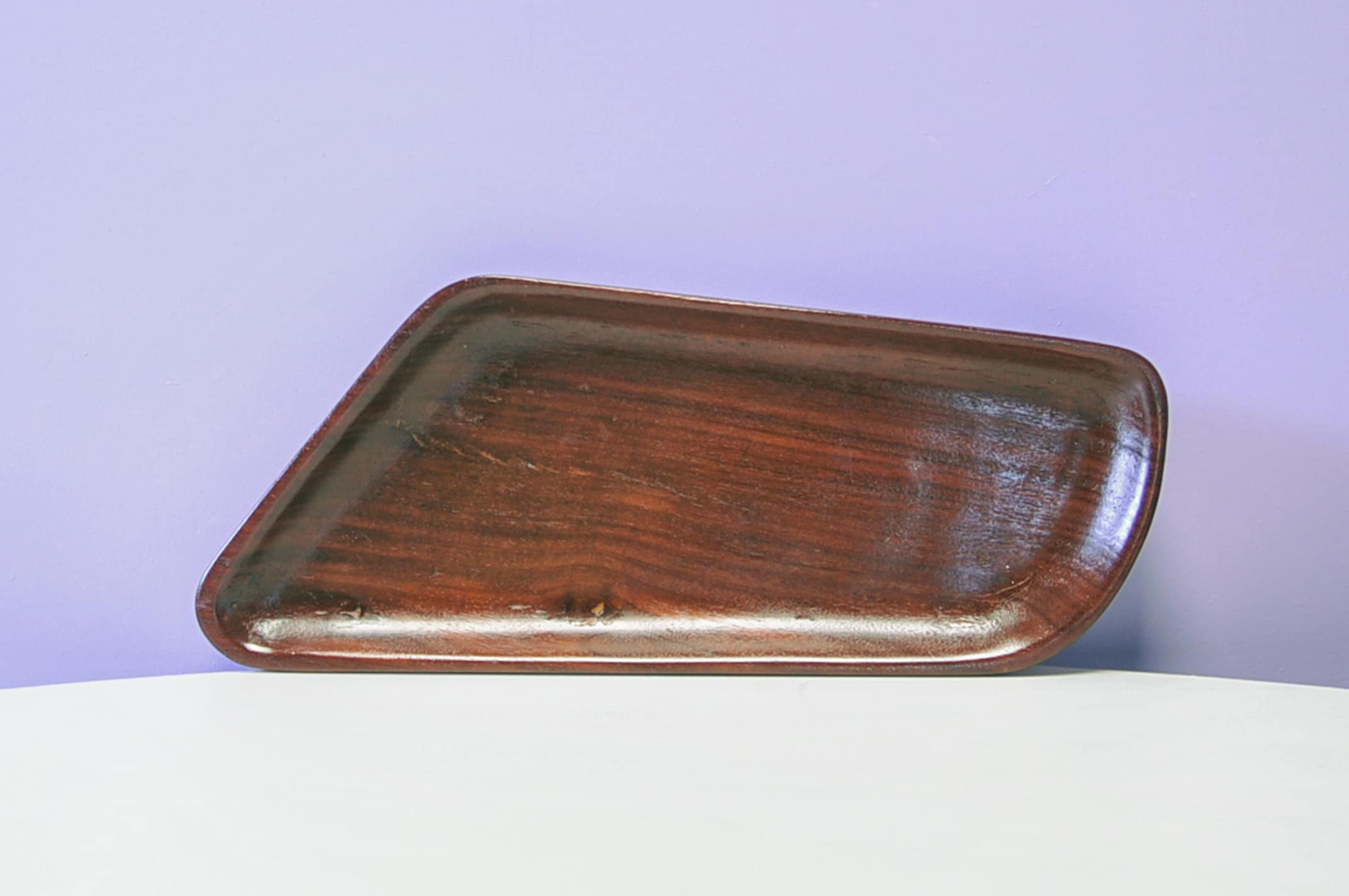 Bol en bois allongé vintage