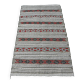 Geometric woven rug with fringes – Ethnic style – Hallway & interior