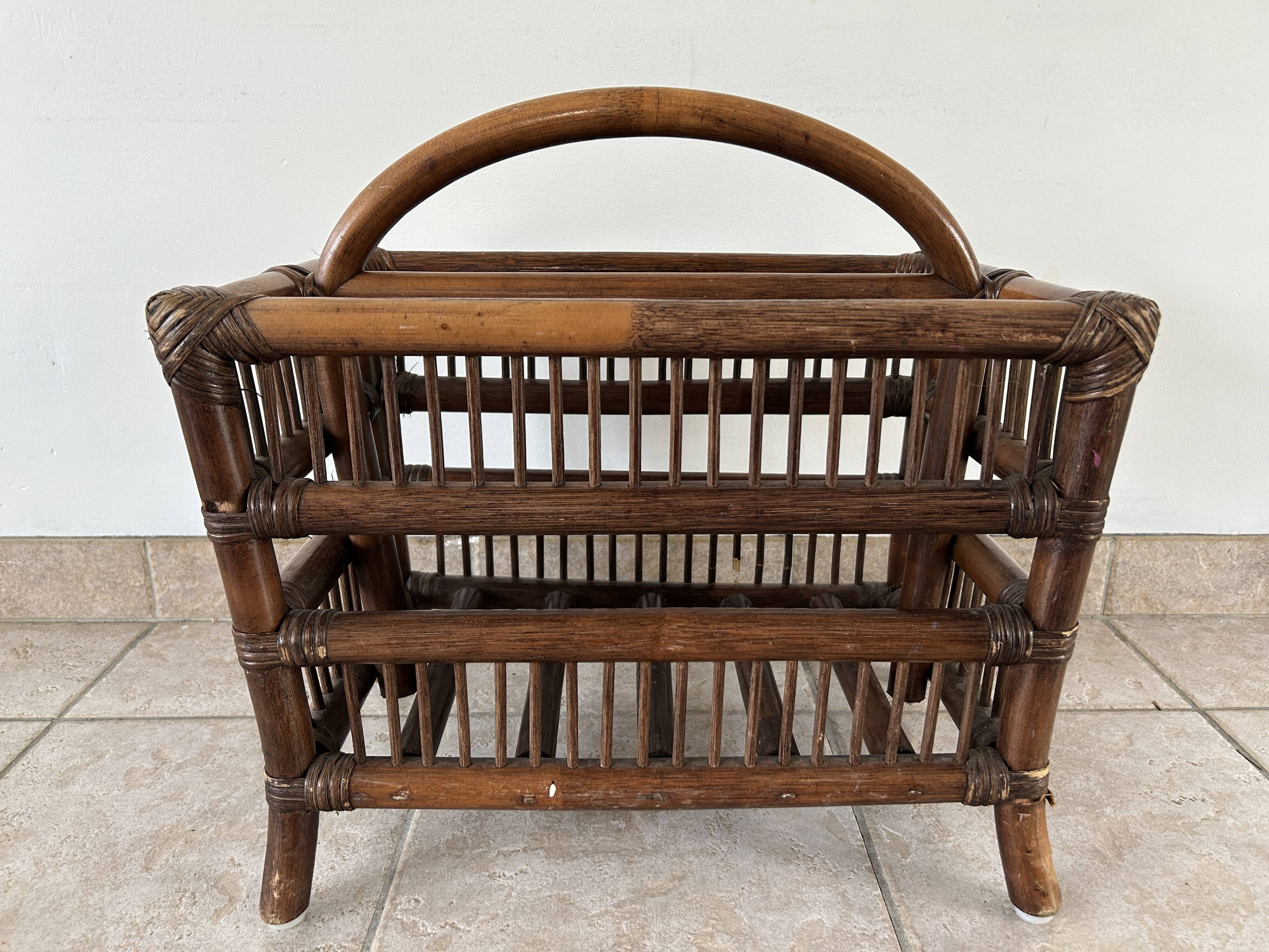 Rattan and wood magazine rack - VINTAGE (1970)