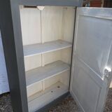 Parisian cabinet