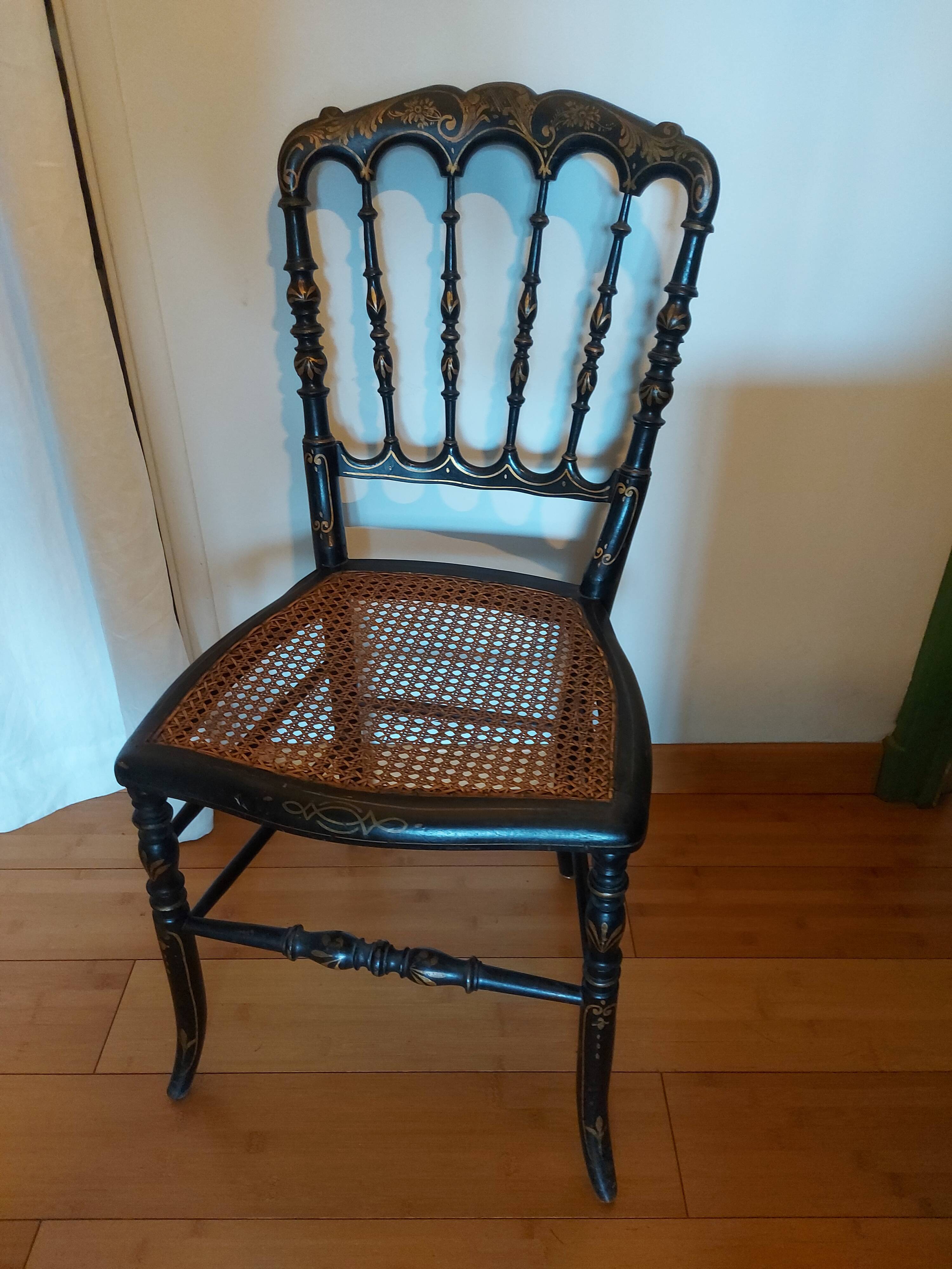 Chaise Napoleon III authentique assise cannage