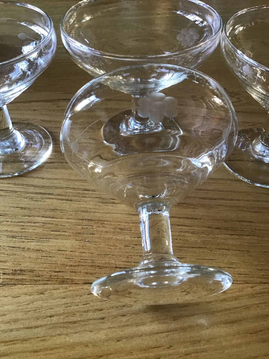 4 antique champagne glasses engraved