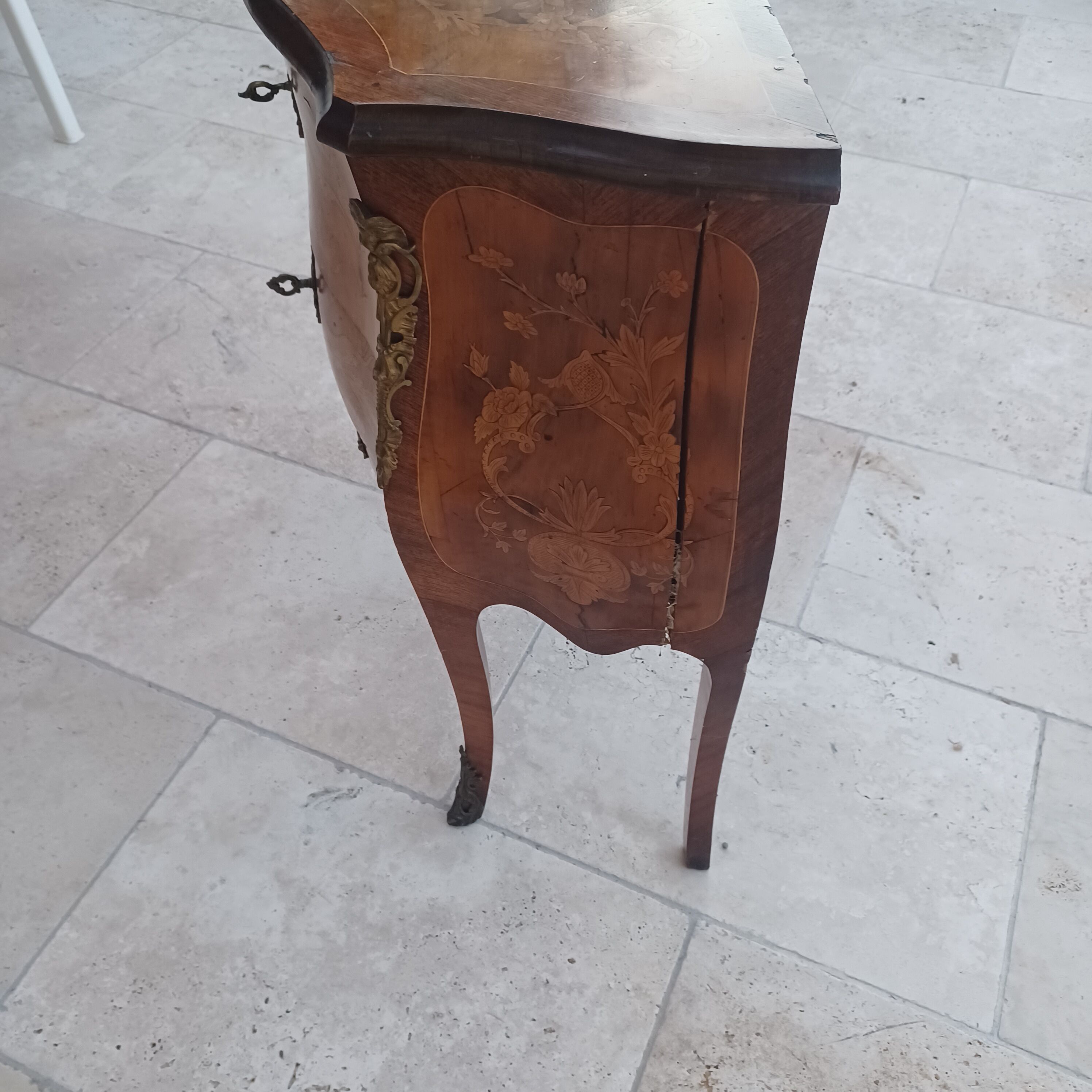 Petite commode