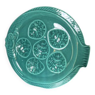 Green fish plates