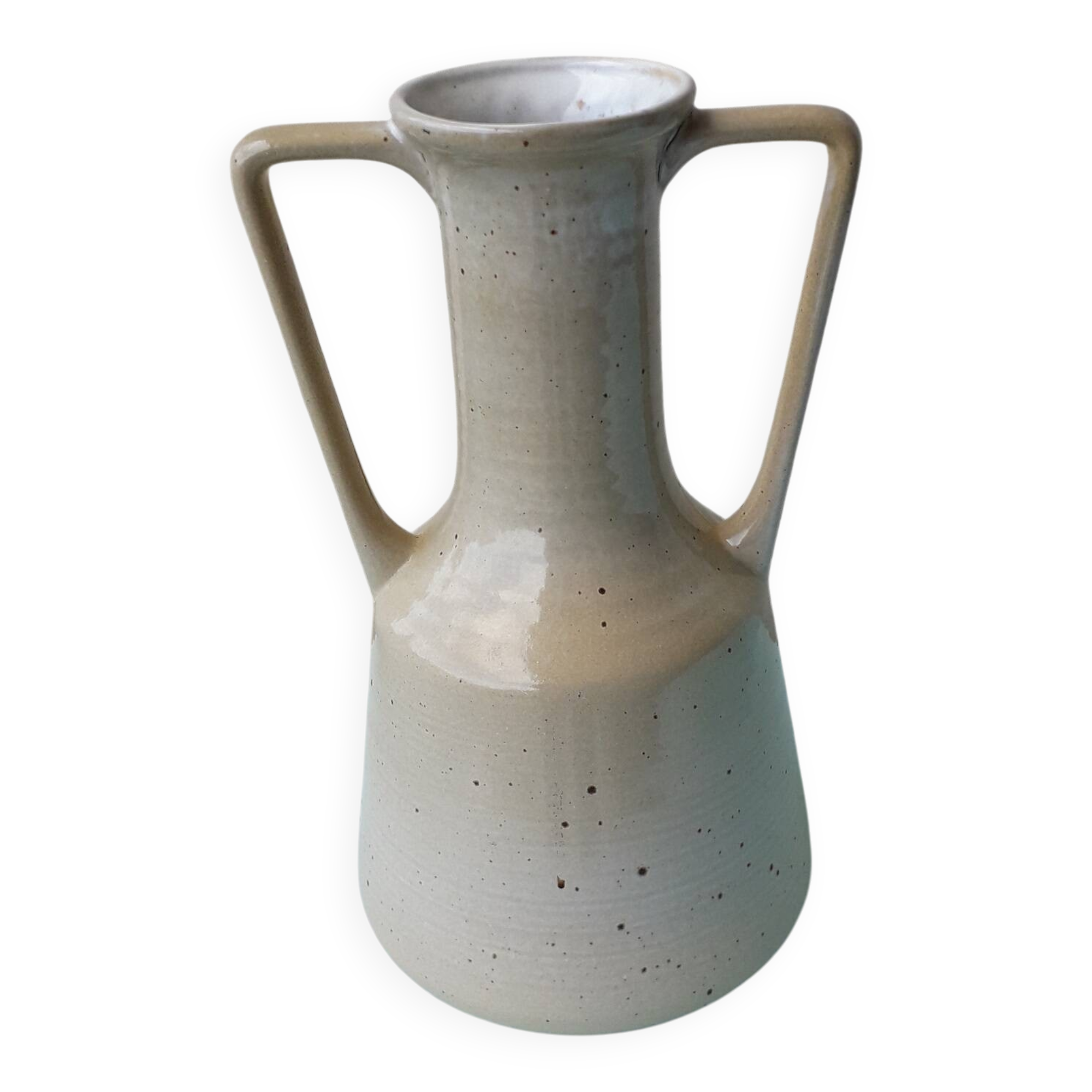 Ceramic vase