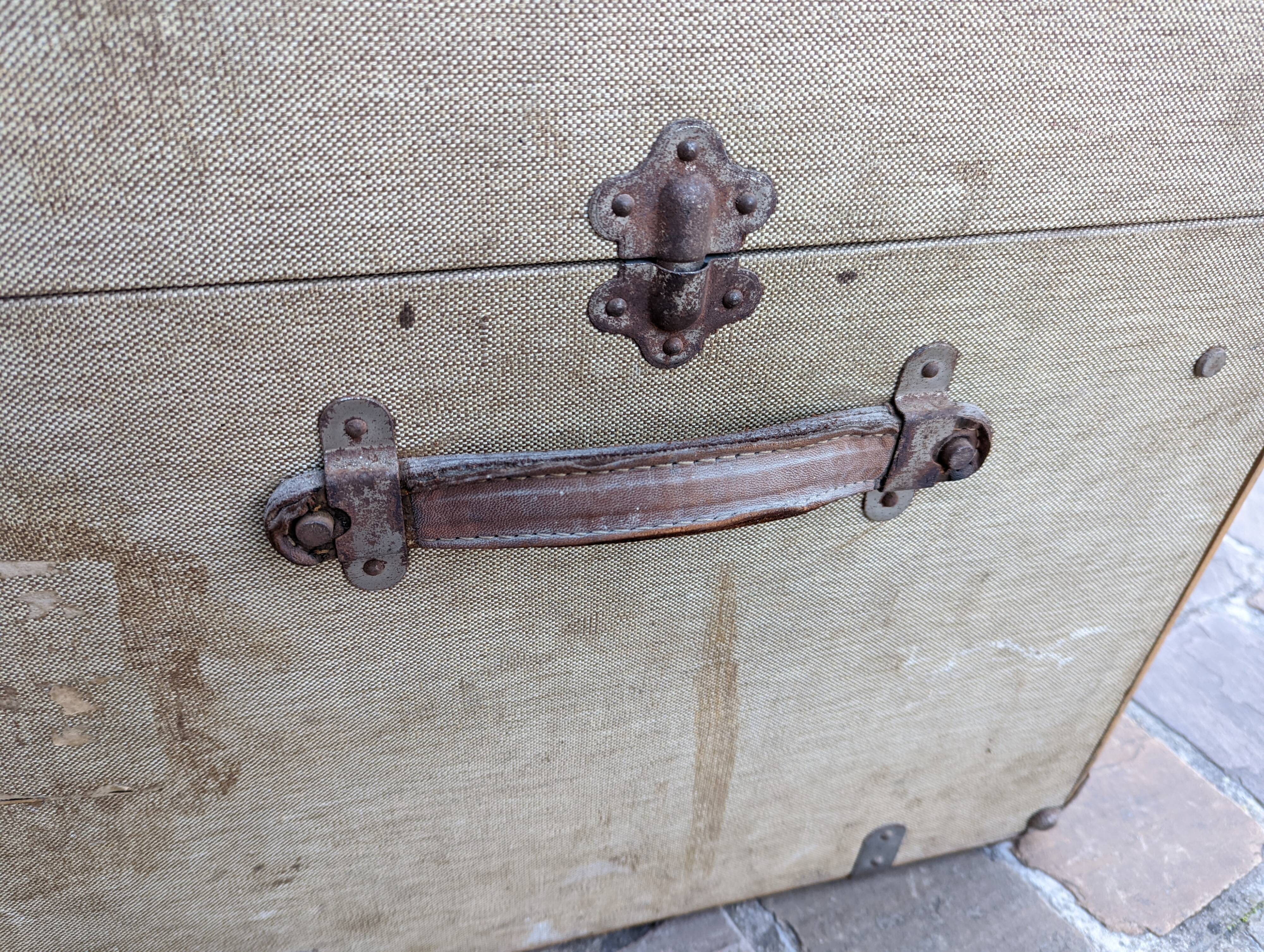 Vintage SNCF storage trunk