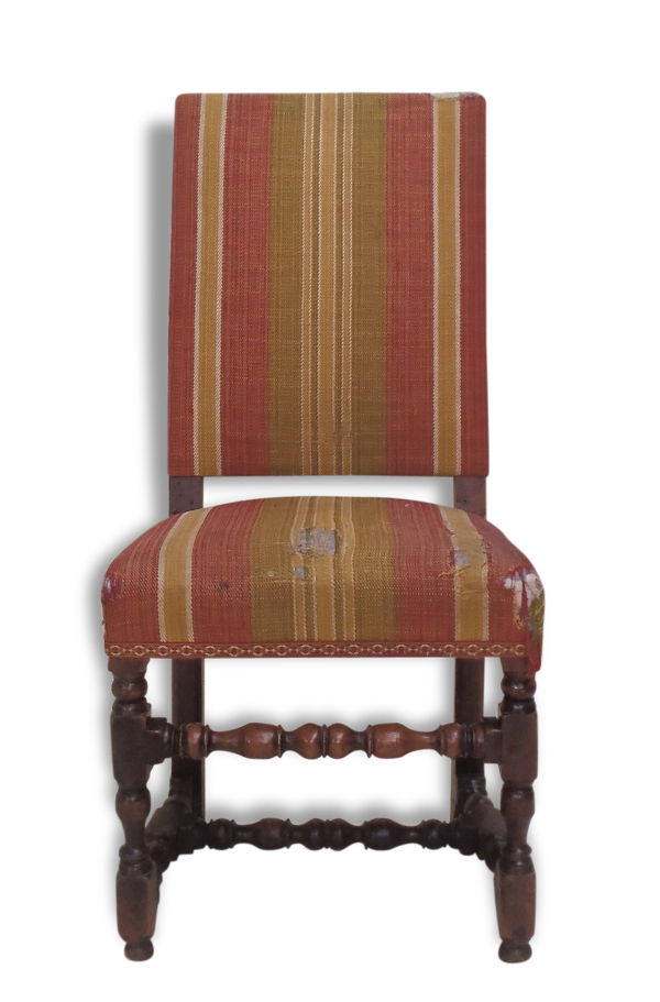 Chaise à repas haute époque