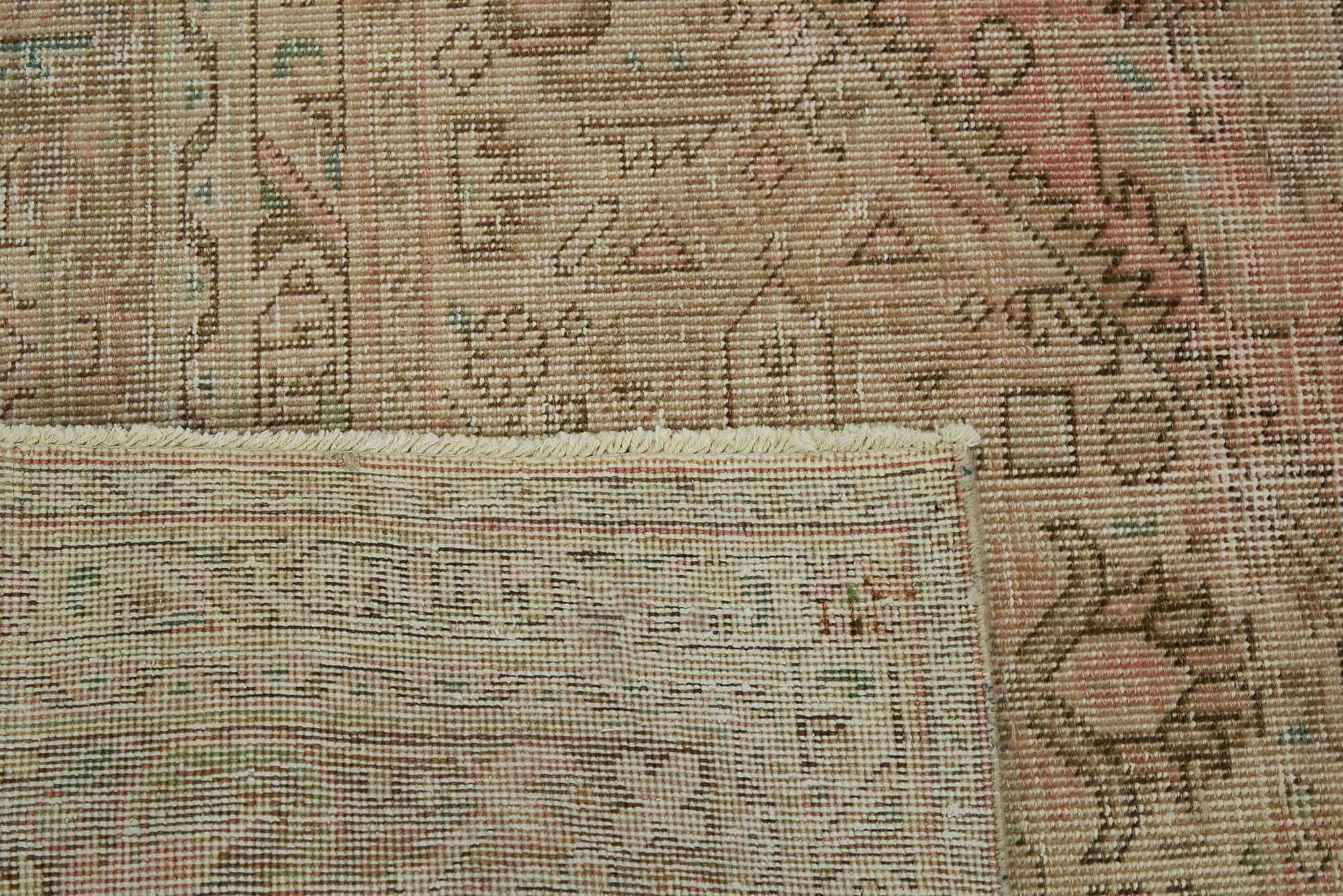 Hand-knotted persian antique 1970s 237 cm x 339 cm beige wool carpet