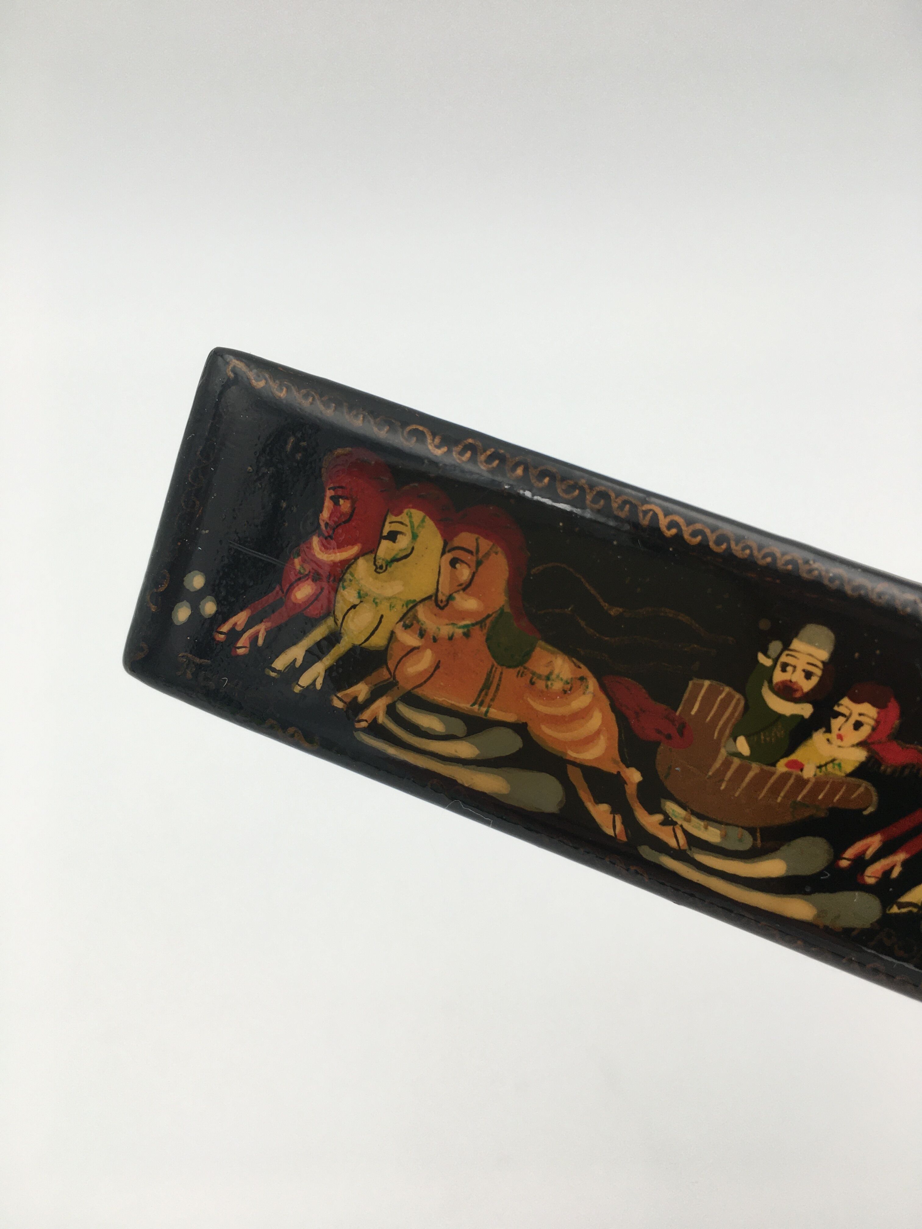 Russian papier-mâché, black, troika decoration, signed - 20th century