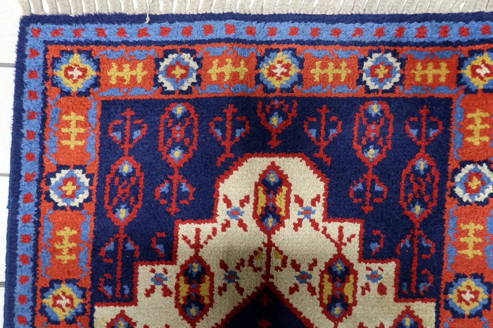 Vintage French Savonnerie rug 95 cm x 177 cm 1950s - 1C1231