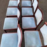 8 chaises scandinaves en teck massif et velours bleu des années 1960