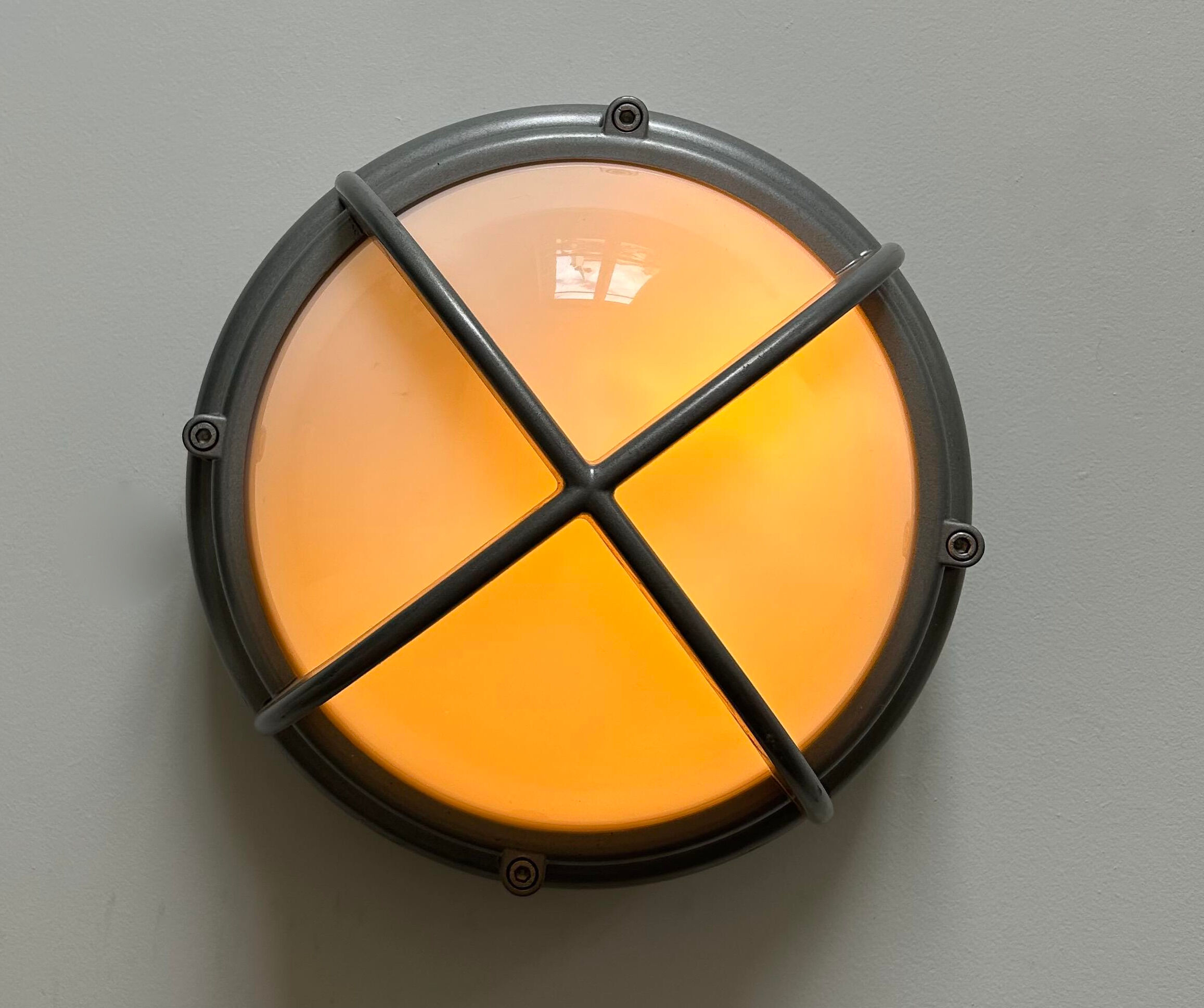 Vintage wall lamp SKOT maxi, alumunium, Louis Poulsen.