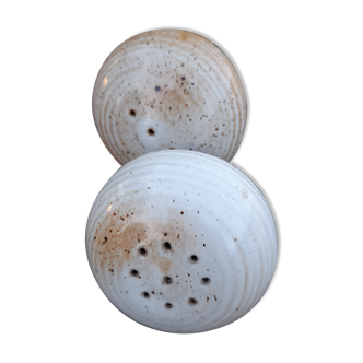 round salt and pepper shaker signed Grés du Marais, France, 60s