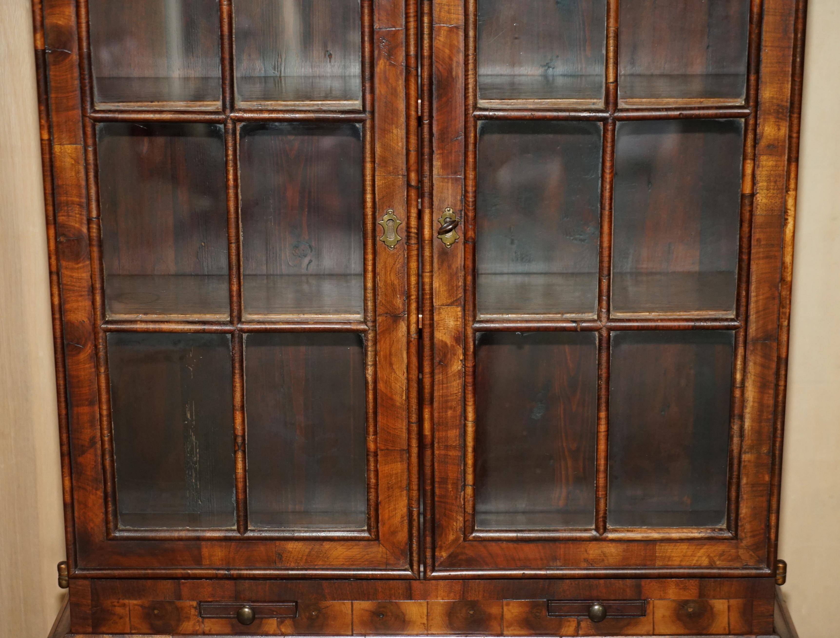 Antique Georgian Display Cabinet in Oyster Veneer circa 1780