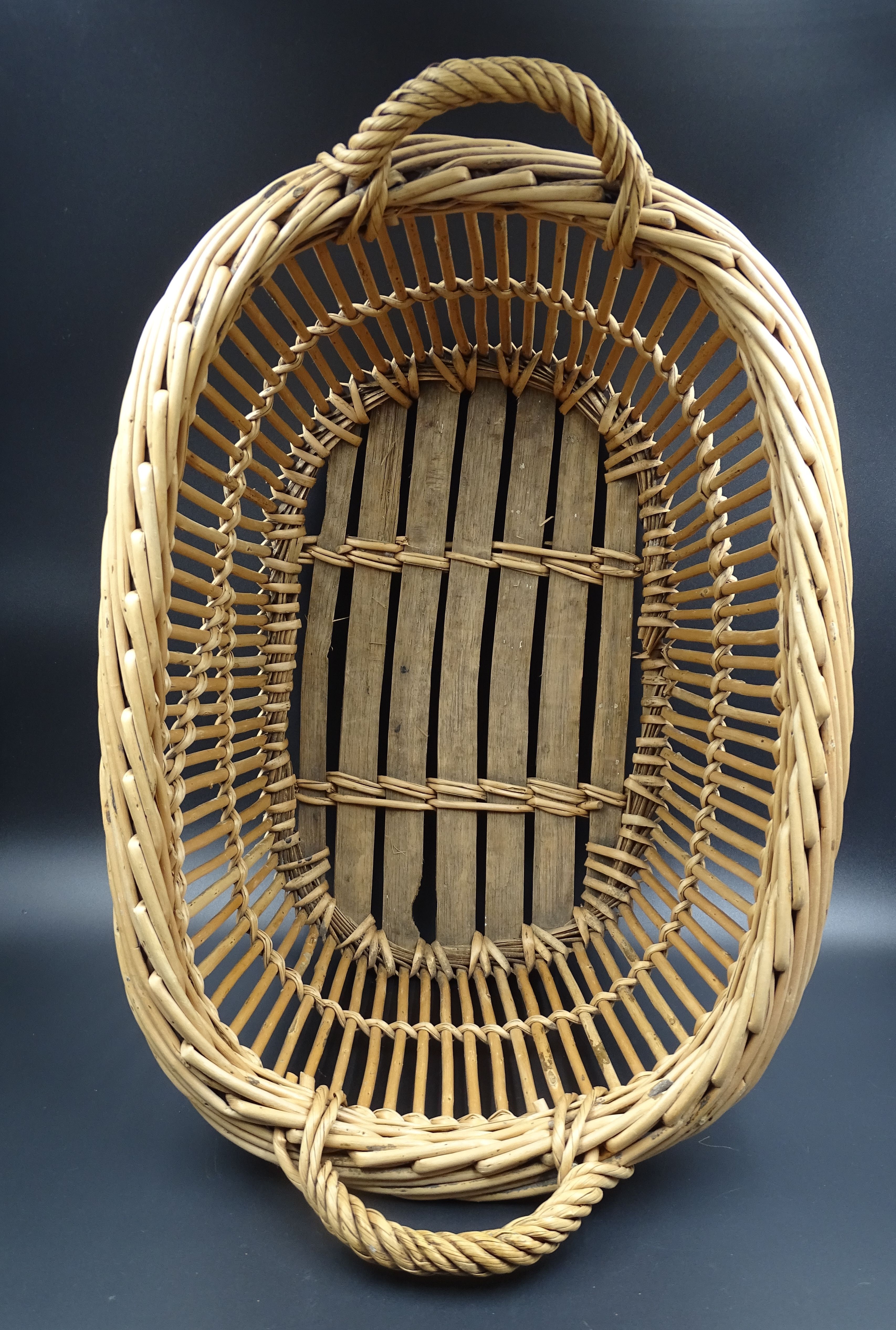 Basket or old wicker laundry basket