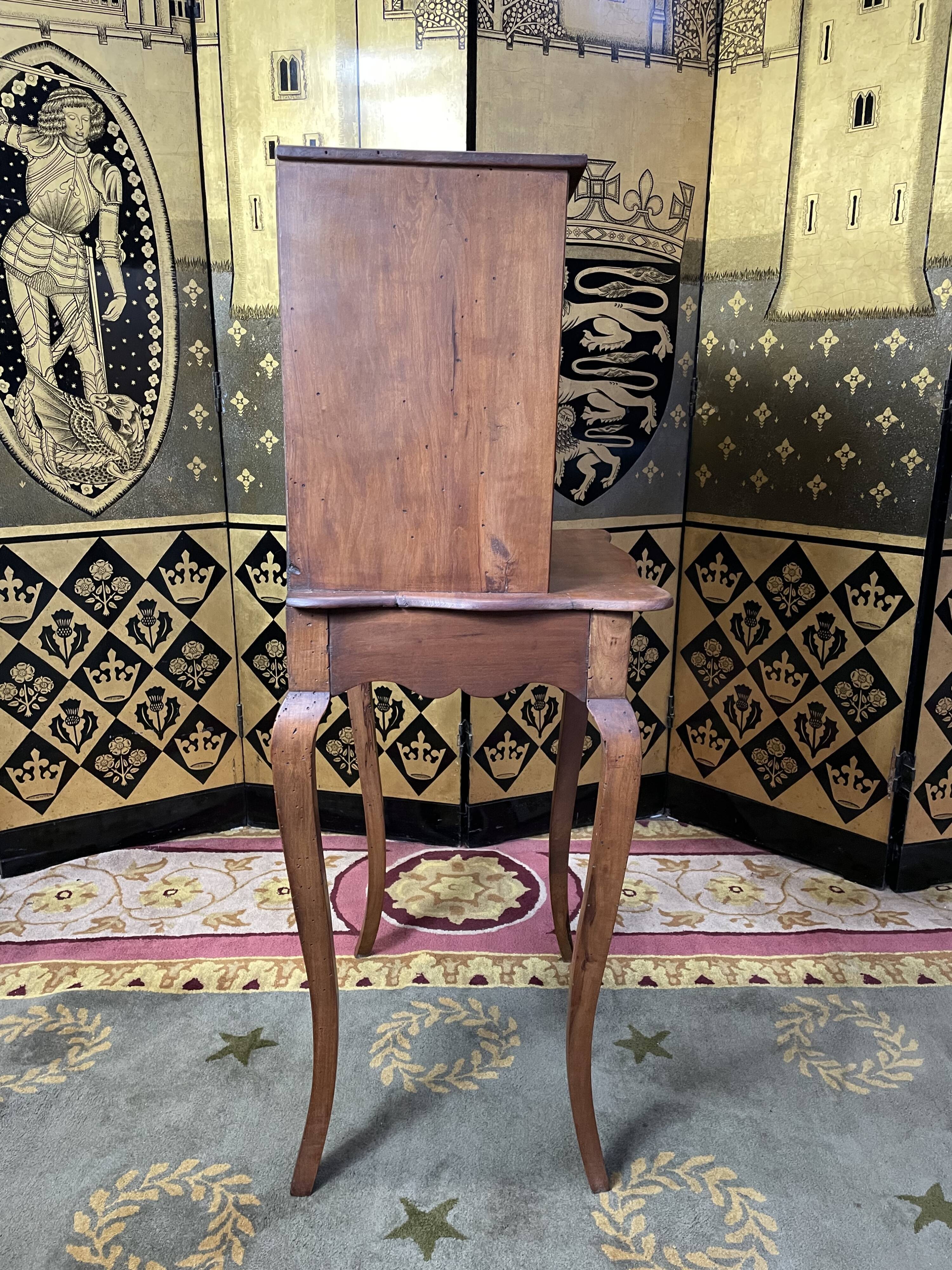 Furniture with lockers sheet music Louis XV