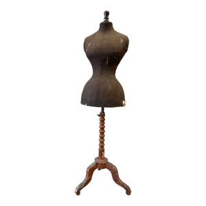 Mannequin buste de guêpe - iii