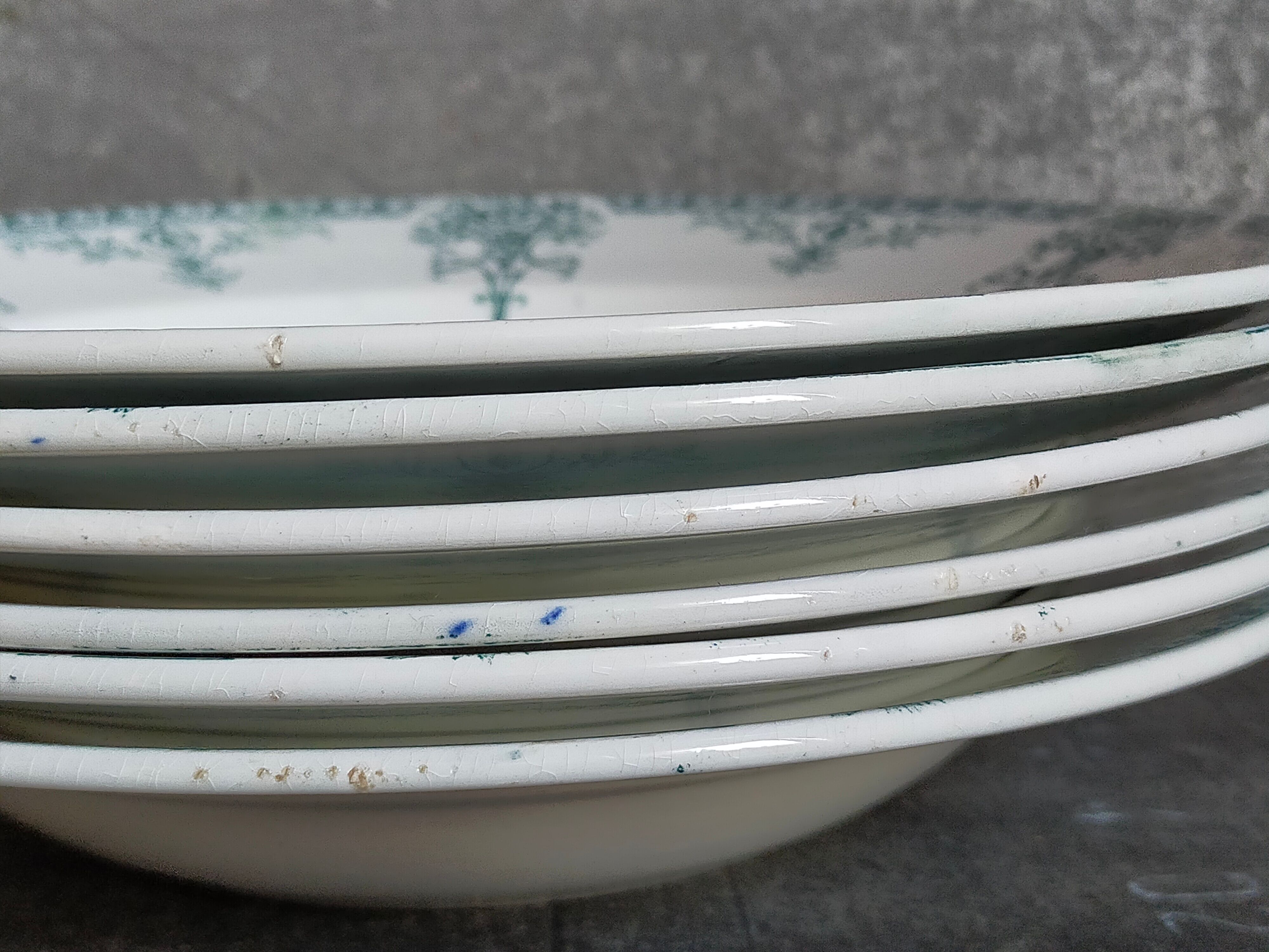 Six iron earth plates from Lunéville model LUGANO old old