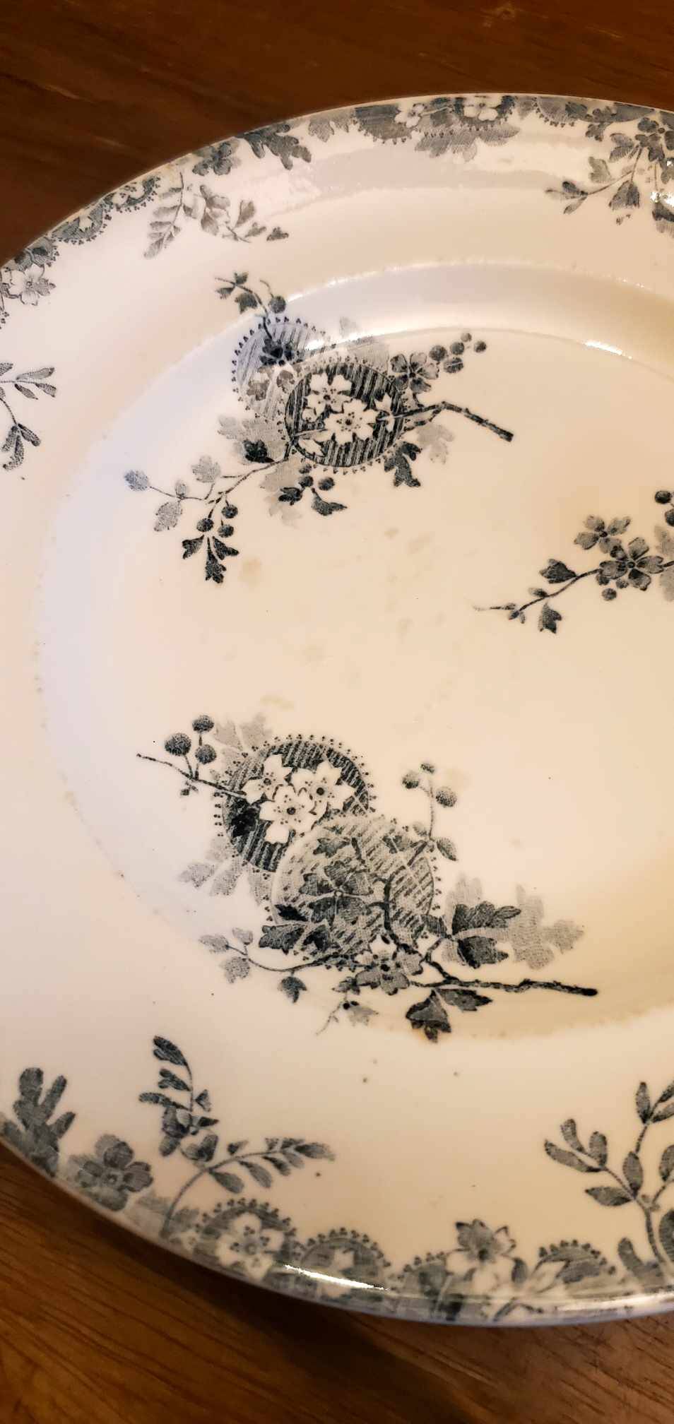 Set of 3 Longwy Hanoi model plates