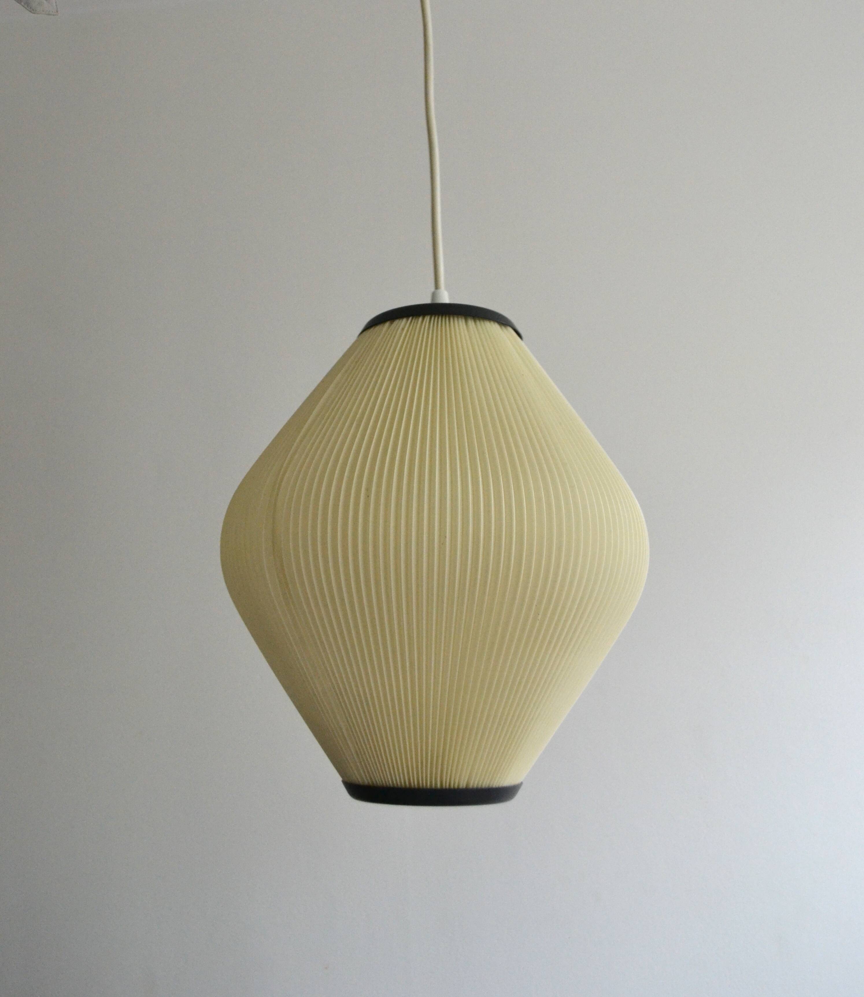 Rispal suspension in rhodoid from the 50s