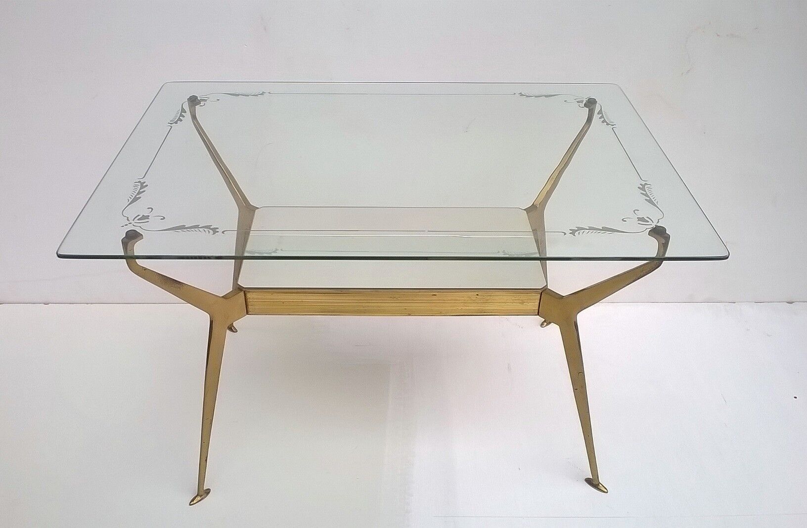 Table basse en verre et en laiton Italie 1950s