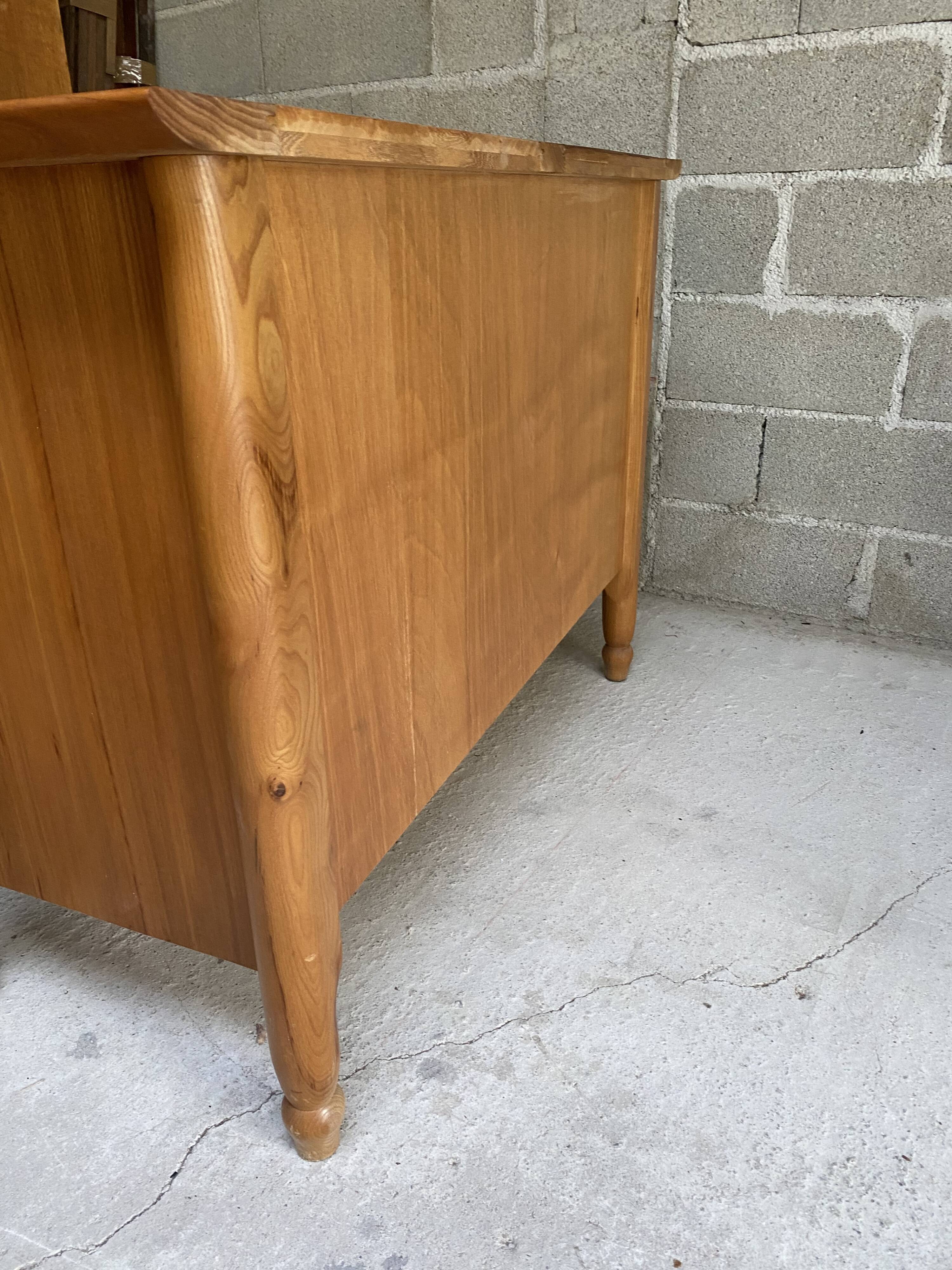 Vintage Regain chest of drawers