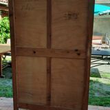 Armoire parisienne