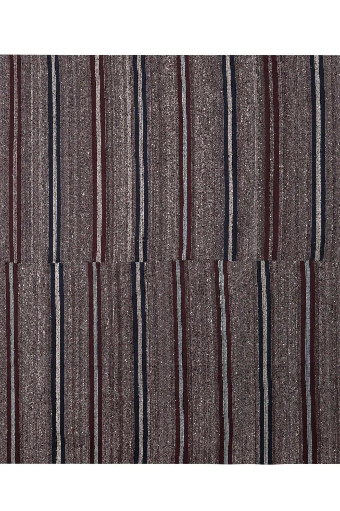 Vintage Turkish kilim, handwoven, 292x300 cm.