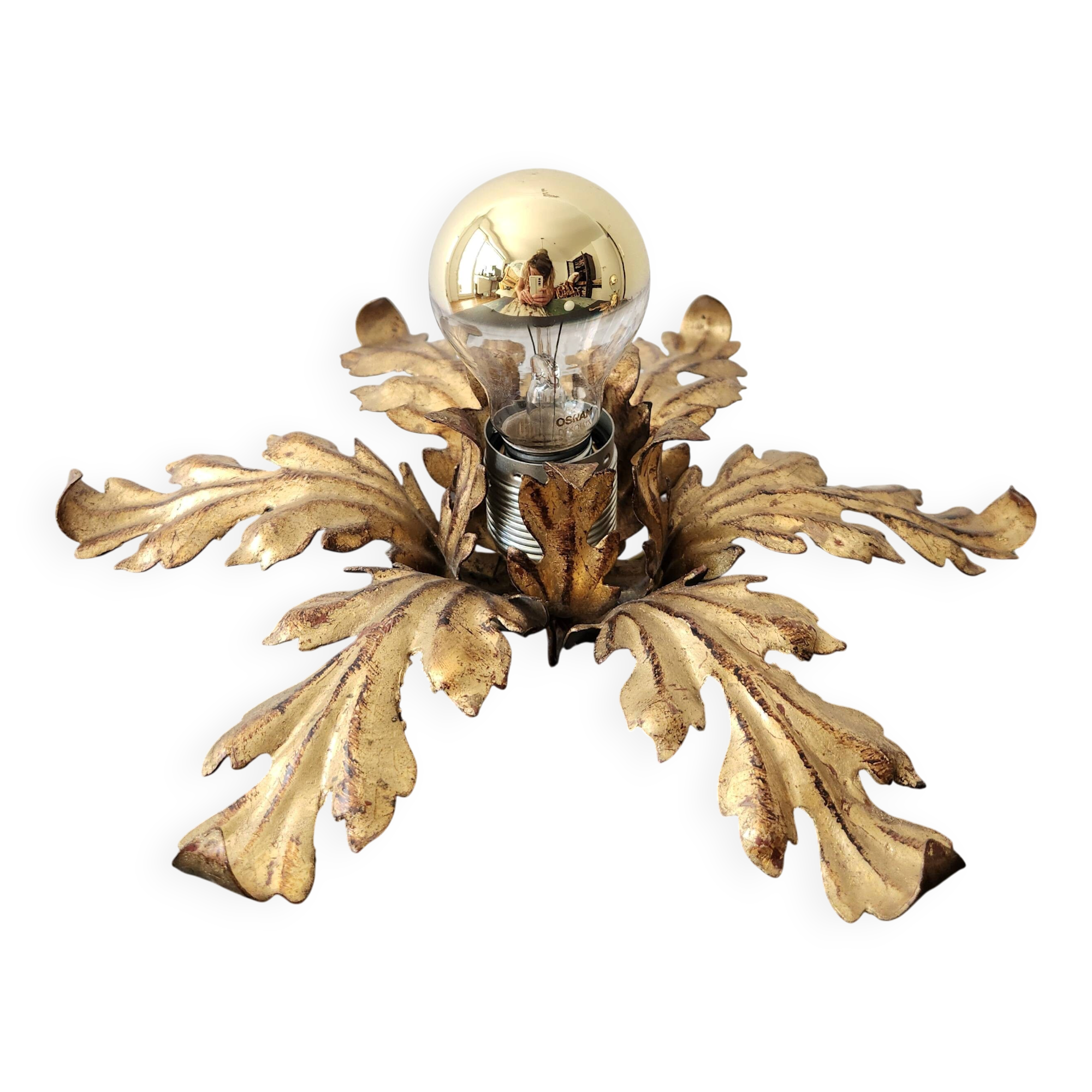 Gilded hand-forged Florentine wall lamp Hans Kögl style, Italy