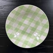 Assiette à carreaux vert pâle