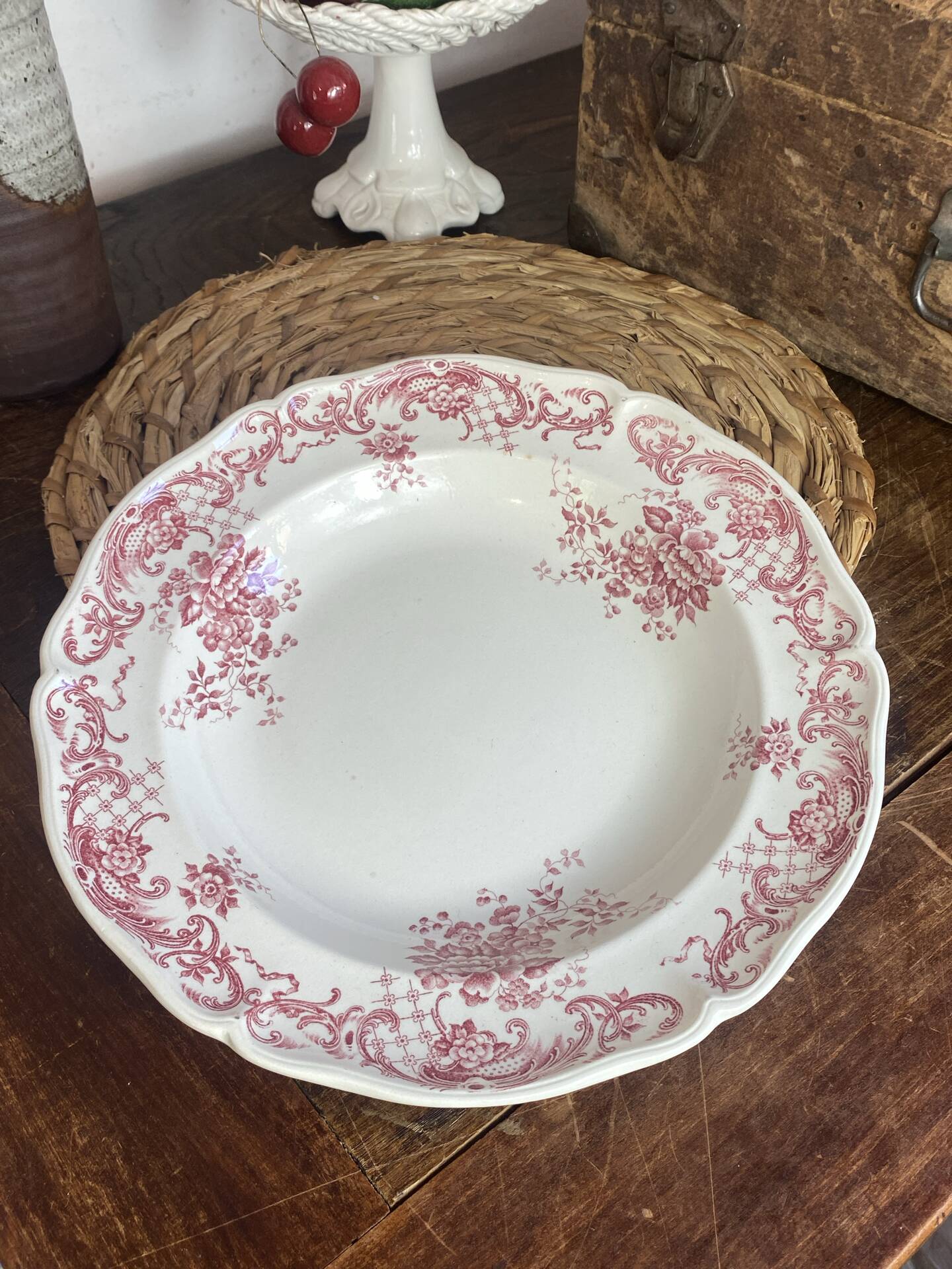 Round plate, ironstone, Villeroy & Boch, Valeria