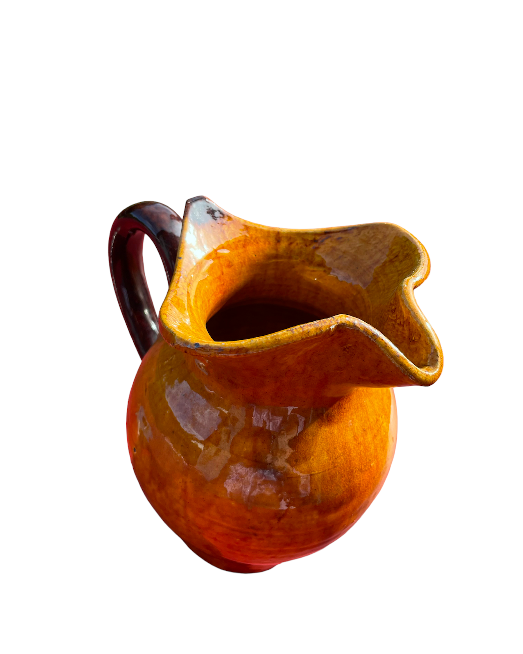 Carafe in ochre and maron sandstone