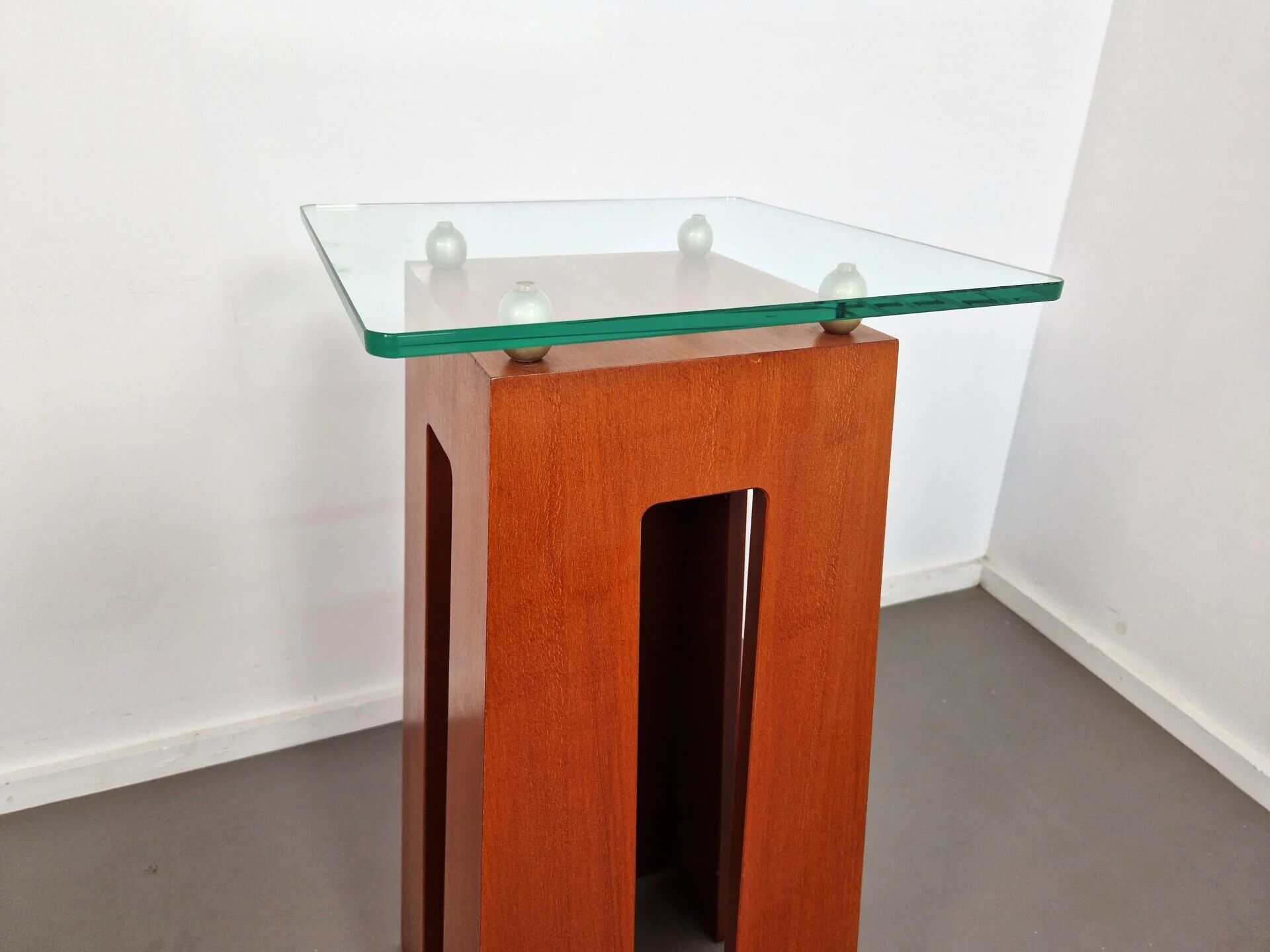 Postmodern pedestal, 1980s
