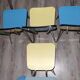 Table et 4 chaises en formica avec pieds eiffels vintage Sif