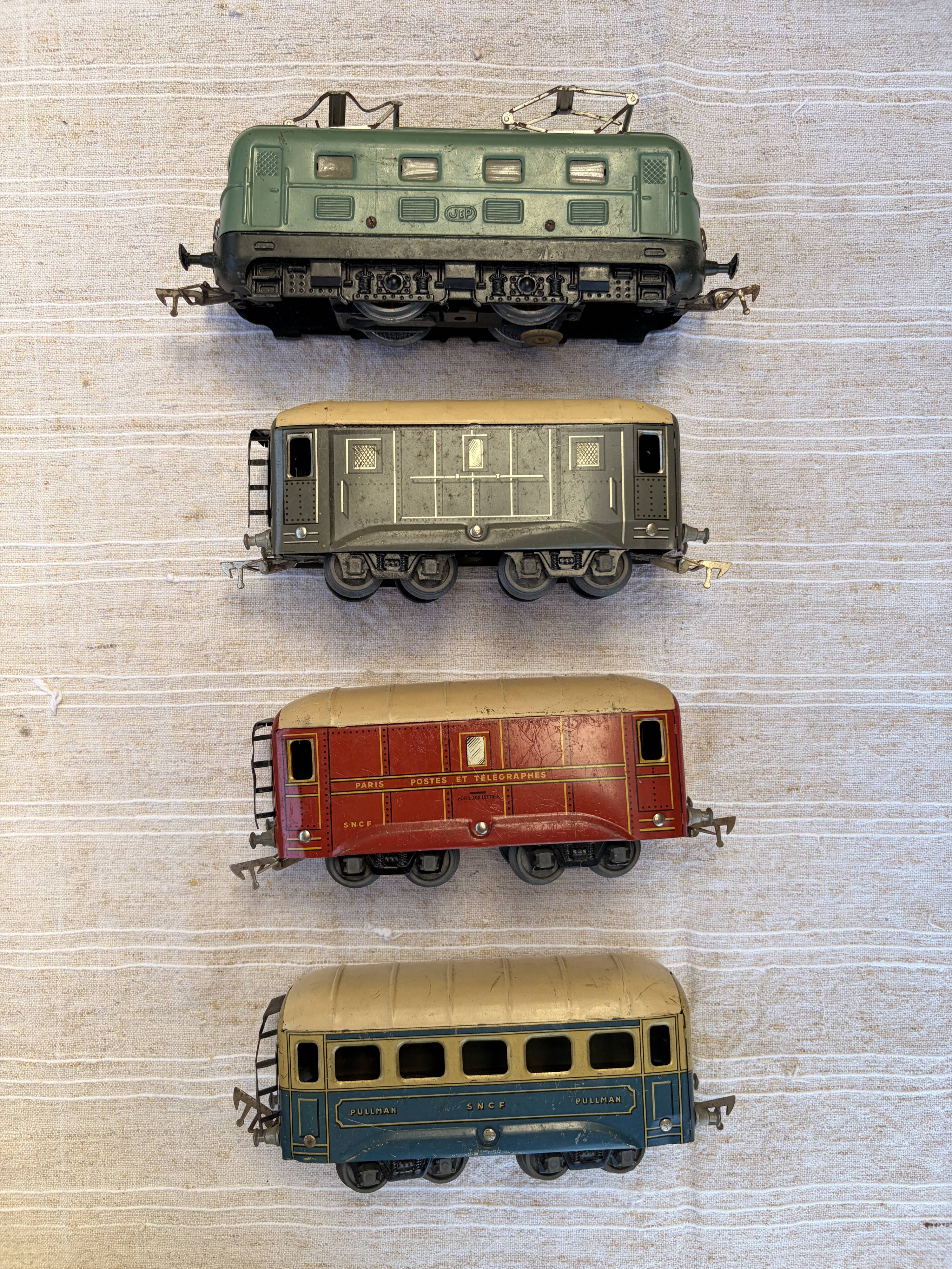 Trains miniatures JEP