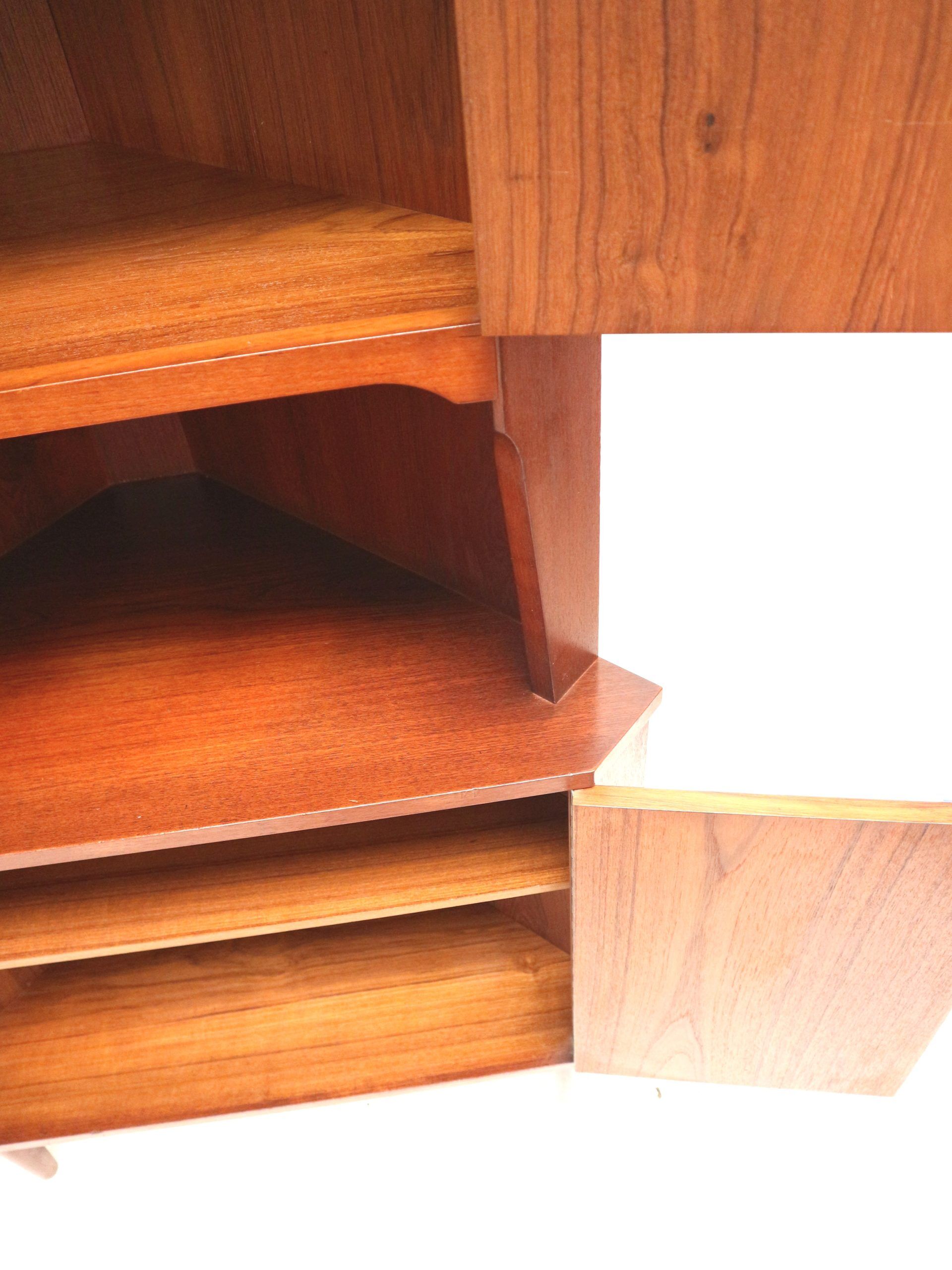 Vintage Danish design corner cabinet / sideboard from the 1960s