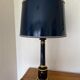 Lampe bleu et or style empire décor main