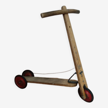 Wooden scooter