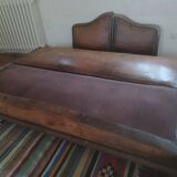 Leather sofa/bed