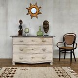 Commode galbée en chêne fin XVlllème
