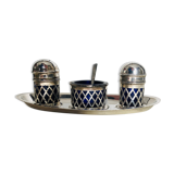 Silver metal spice service