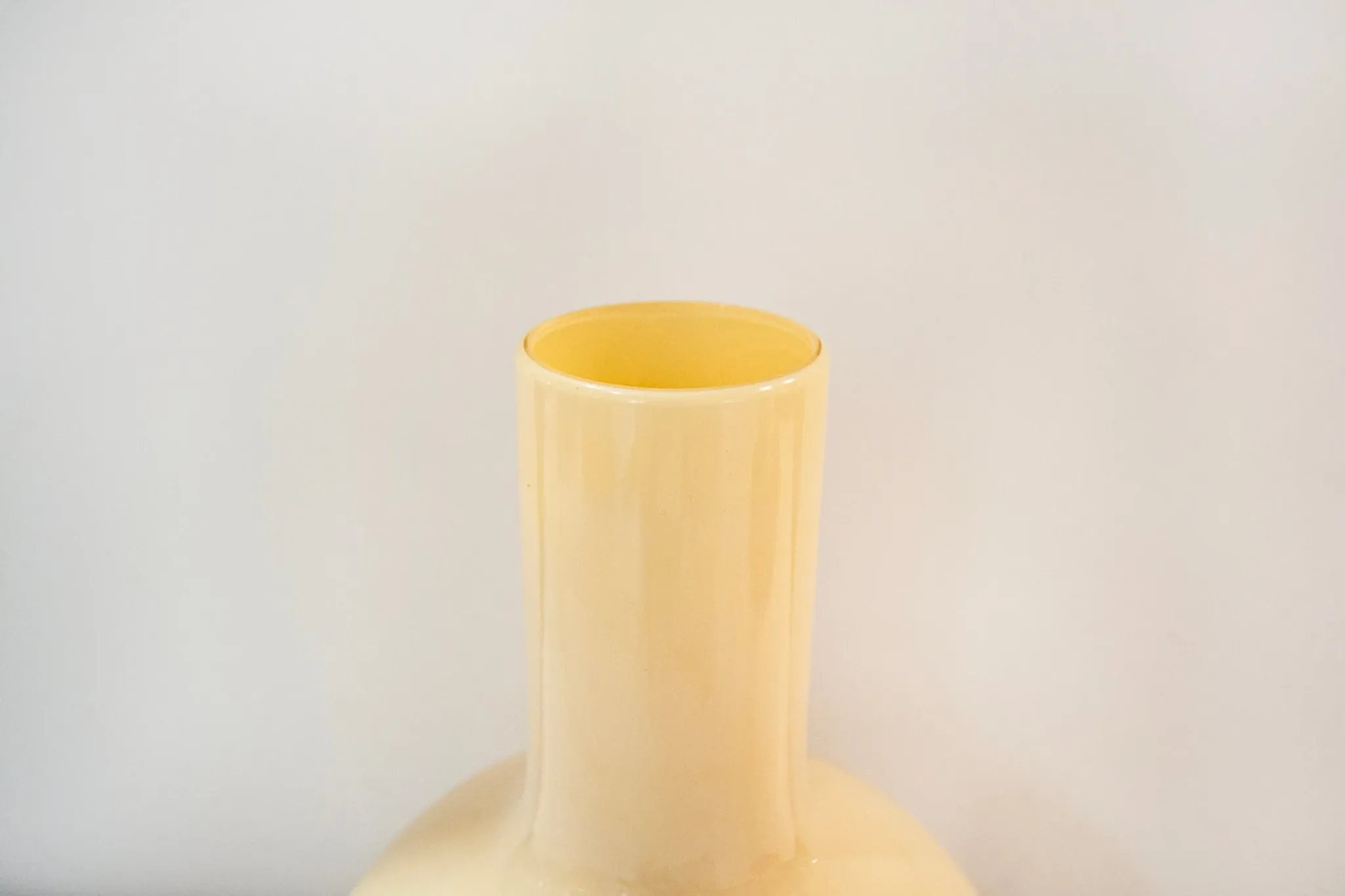Pagliesco vase from the Opachi series in Murano glass by Tobia Scarpa for Venini, 1982