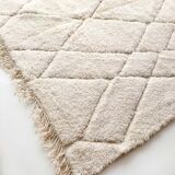 Moroccan Berber carpet blessed ouarain ecru plain with engraved patterns 305x197cm