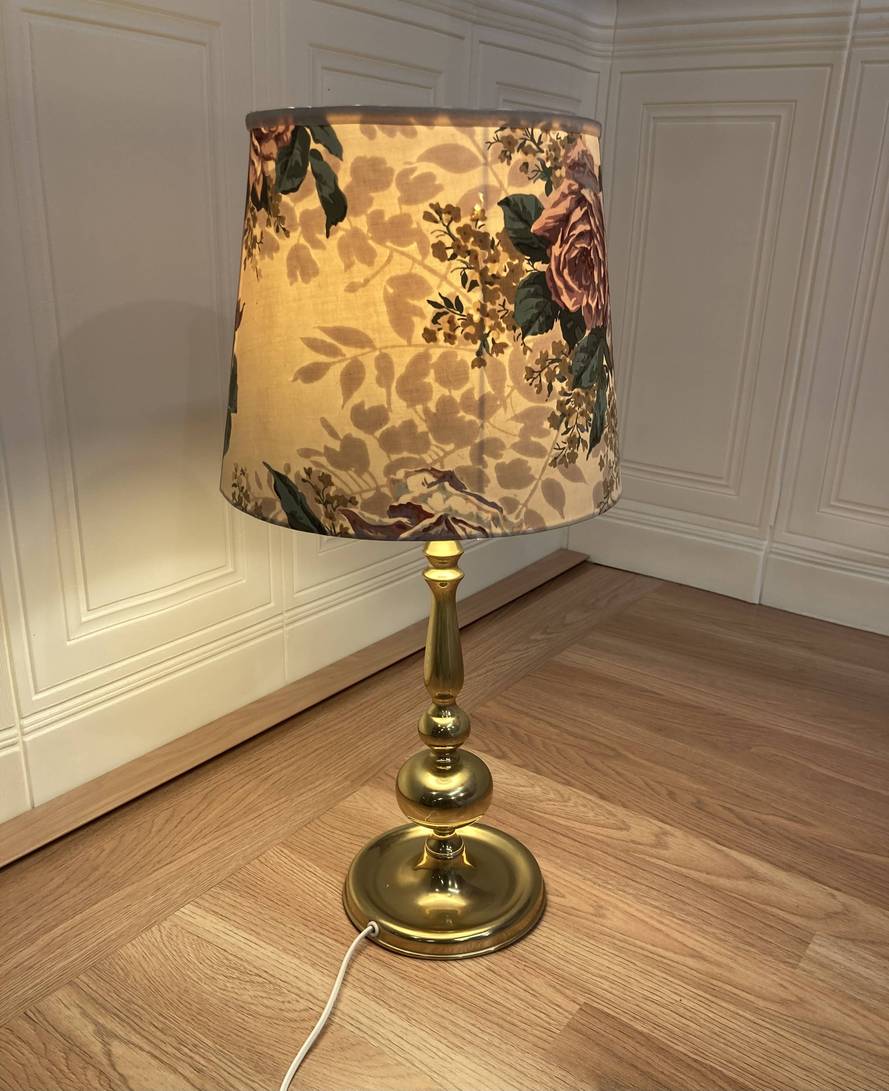 Large scandinavian design lamp 1950.