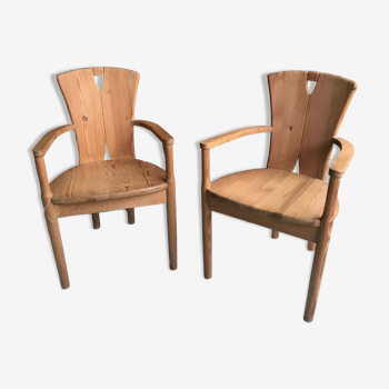 Paire de fauteuils en bois