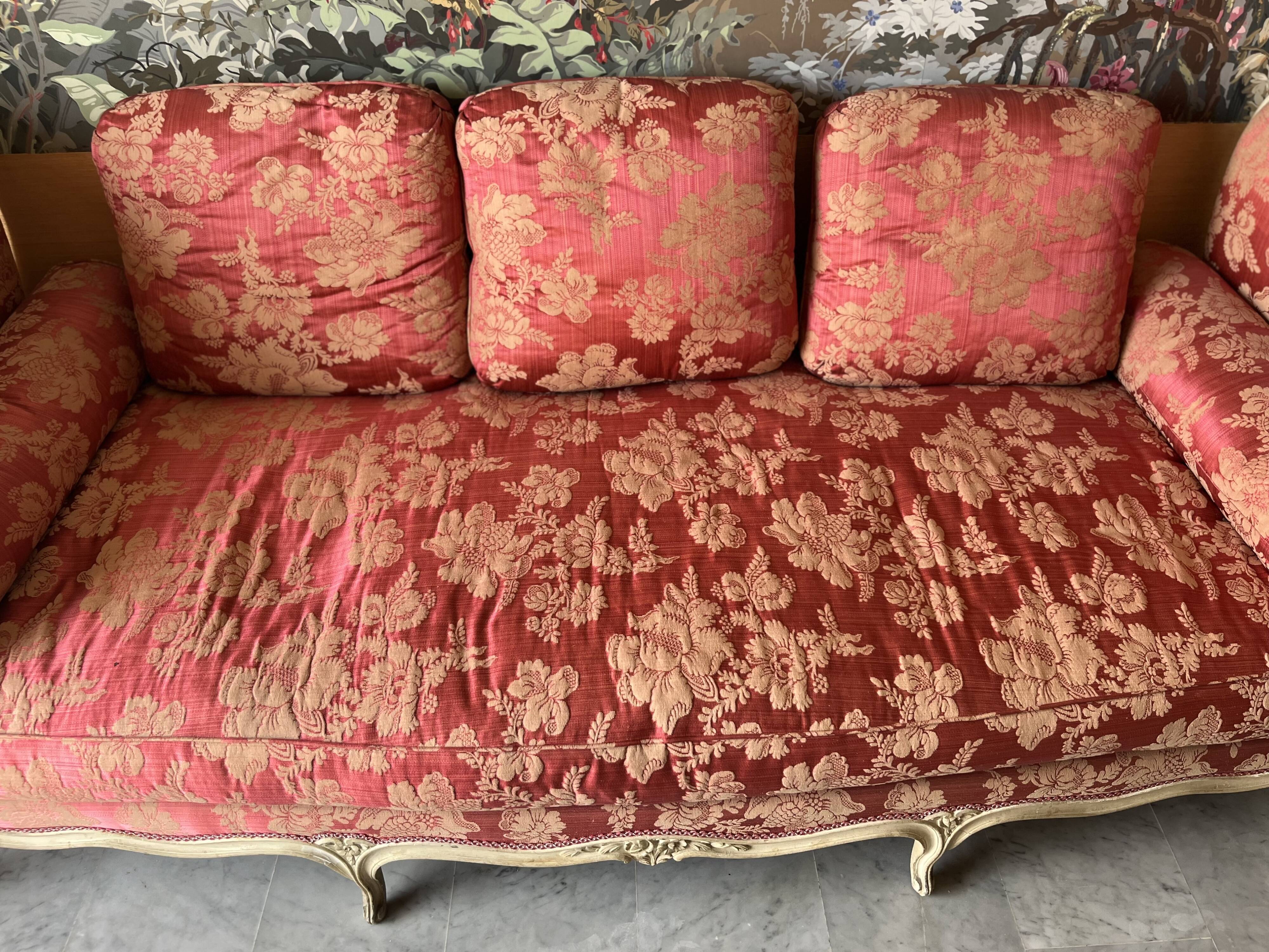 Louis XV style daybed