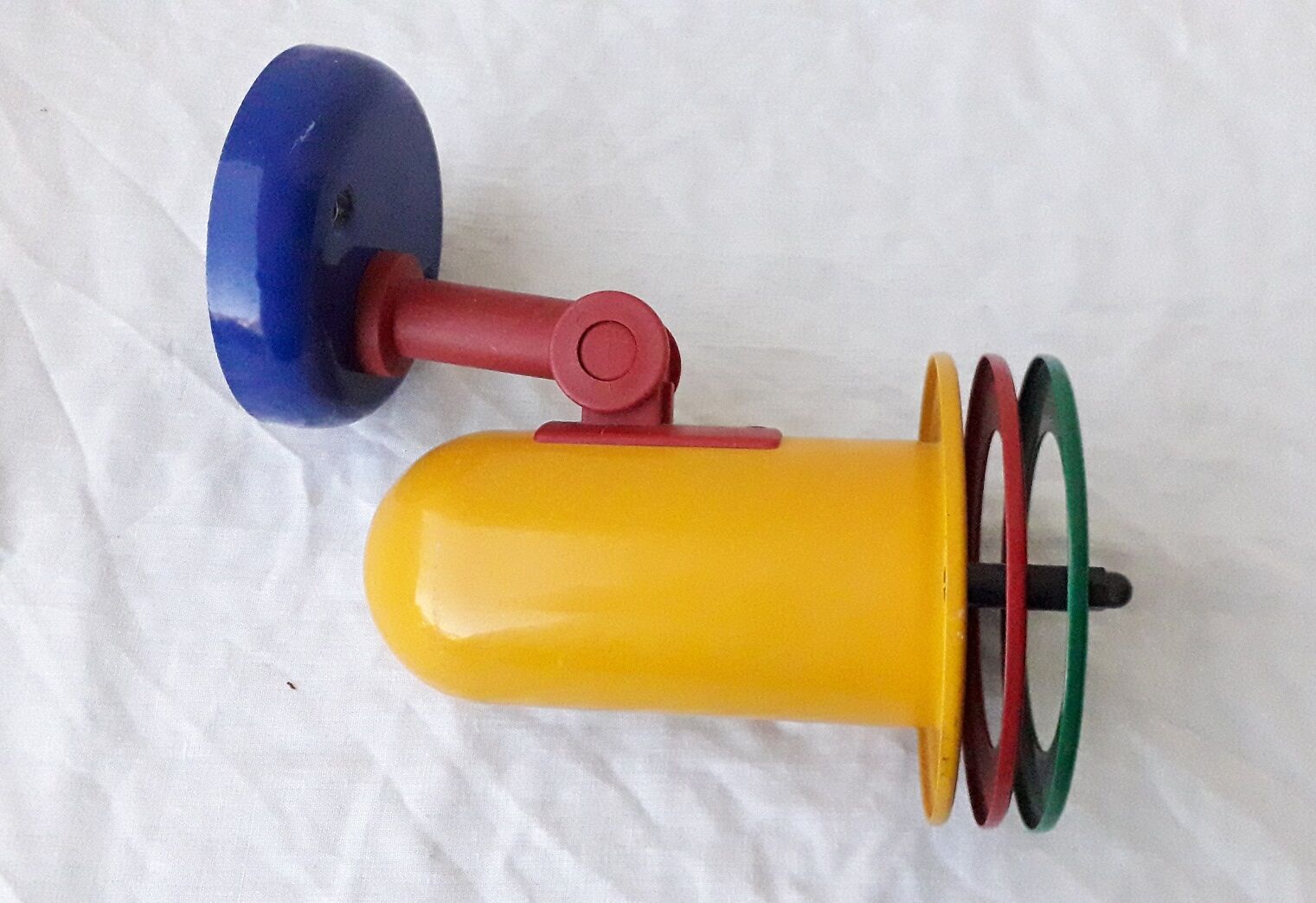 Spot wall lamp style memphis