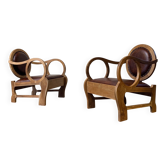 Paire de chaises hongroises en noyer et cuir par Lajos Kozma 1884-1948